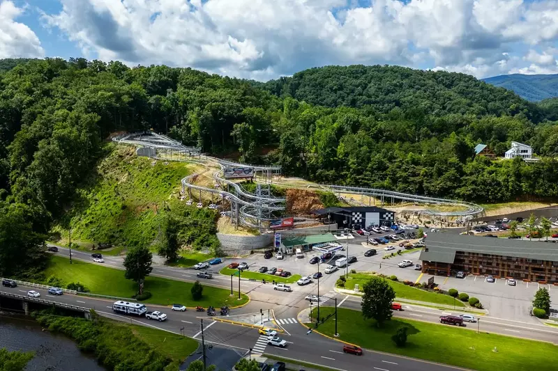 Why Pigeon Forge Racing Coaster Is the Best Family Mountain Coaster Experience